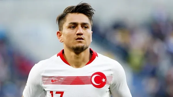 fred-resmen-fenerbahcede-sari-lacivertliler-kapa-bildirdi-1691779664969.jpg Fred resmen Fenerbahçe'de! Sarı lacivertliler KAP'a bildirdi... - 6