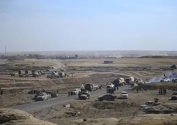 Musul'un güneyindeki Şura kasabası kuşatıldı