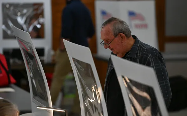 ABD’de nefesler tutuldu! Kongre ara seçimlerinde son durum