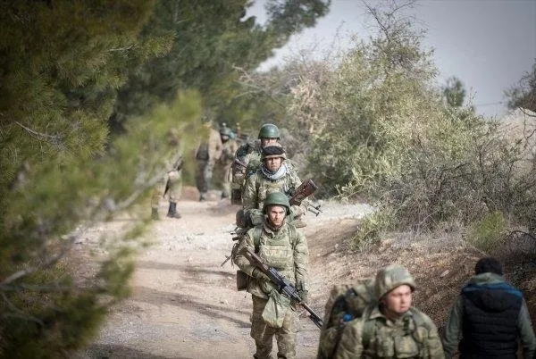 Teröristler ABD öncülüğündeki koalisyondan yardım istiyor - 1