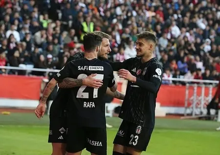 Beşiktaş'ta Cengiz Ünder girişimi iptal oldu! İşte imza aşamasında bozulan transferin perde arkası