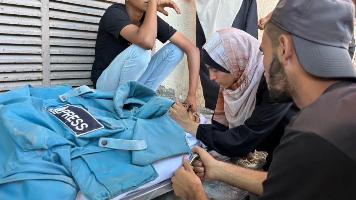 Katil İsrail'in Gazze'ye yönelik saldırısında bir gazeteci daha hayatını kaybetti