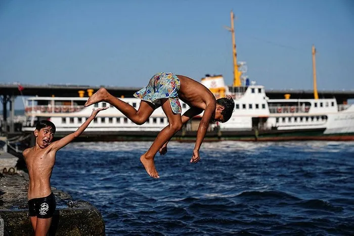1721273327754.jpeg HAVA DURUMU | Afrika sıcakları kavuruyor! Termometreler 40 dereceyi aşacak! Bu saatlerde sakın dışarı çıkmayın | 18-22 Temmuz 2024 - 2
