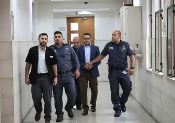 İsrail Kudüs Valisi Gays'ın gözaltı süresini uzattı