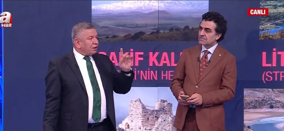 siyonistlerin-suriye-plani-ne-a-haberde-carpici-analiz-golan-uzerinden-ic-savas-plani-mi-1786752777299.jpg (Fotoğraf: ahaber.com.tr / ekran görüntüsü)