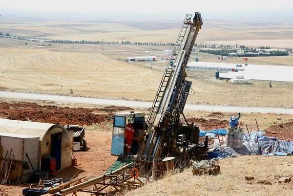 1661443931643.jpg Türkiye'de dev altın rezervi! Eskişehir'de patlatma çalışmaları başladı! Altının değeri ne kadar? Kaç yılda çıkartılacak? - 2