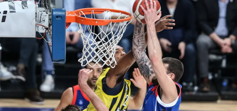 Anadolu Efes Türkiye Kupası şampiyonu! Fenerbahçe Beko: 72 - Anadolu Efes: 86 MAÇ SONUCU