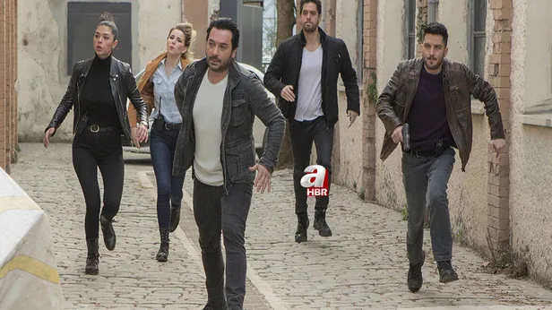 Arka Sokaklar’da yer yerinden oynuyor! Ayrılık iddiaları ayyuka çıktı! Bu kez iki isim...