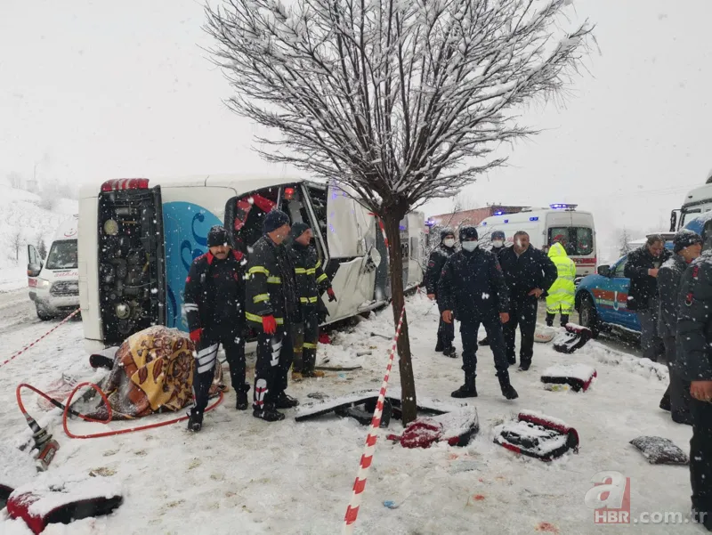 Tokat’ta yolcu otobüsü devrildi! Ölü ve yaralılar var 11