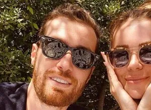 Oğulcan Engin kız kardeşinin doğum gününü böyle kutladı! Elif Engin güzelliğiyle sosyal medyayı salladı
