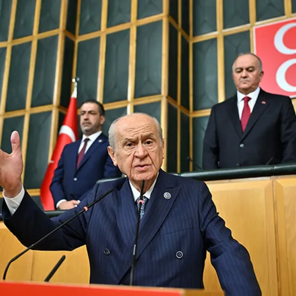 Bahçeli'den yeni anayasa vurgusu! Seçim ve siyasi partiler kanunu mesajı