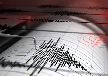 Akdeniz'de 4 büyüklüğünde deprem