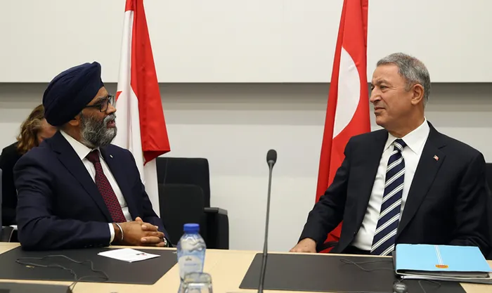 Bakan Akar, Kanada Savunma Bakanı Sajjan ile görüştü - 2
