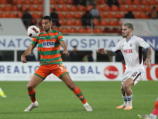 Fırtına farklı mağlup! Alanyaspor evinde ağırladığı Trabzonspor’u mağlup etti | İşte maçta yaşananlar...