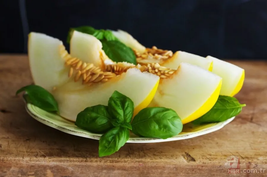 Et pişirirken kavun kabuklarından bir parça ilave edilirse... 8