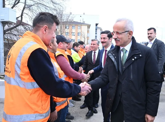 1711362222110.jpeg Ulaştırma ve Altyapı Bakanlığından Bolu'ya yeni proje! Şehir geçişi ve E5 trafiği rahatlayacak - 4