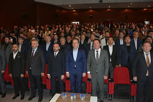 yeniden-refah-partisi-genel-baskani-erbakan-devletimizi-bu-7li-masanin-felaketlerine-teslim-edemeyiz-1682893579464.jpg Yeniden Refah Partisi Genel Başkanı Fatih Erbakan: Devletimizi bu 7'li masanın felaketlerine teslim edemeyiz - 1