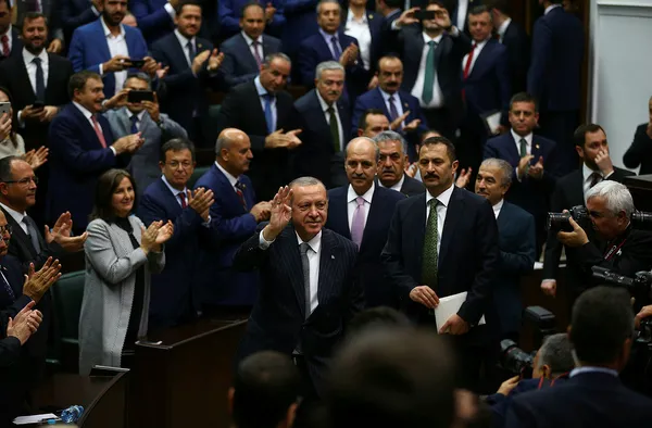Başkan Erdoğan’dan döviz açıklaması: Bu dalgalanma dönemini geride bırakıyoruz