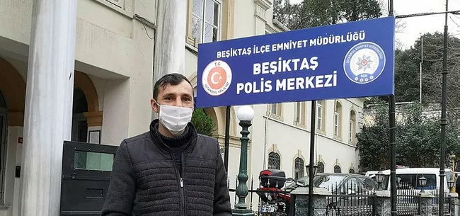 İstanbul’da temizlik işçisi süpürgesine takılan 270 bin doları polise teslim etti - 4