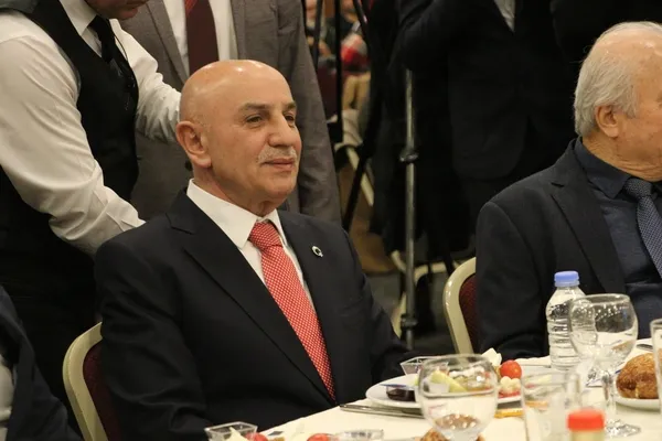 Cumhur İttifakı'nın ABB Başkan adayı Turgut Altınok: Ankara'ya milyonlarca turist gelecek - 1
