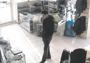Katil iz bıraktı