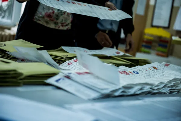 1671767099858.jpg Seçimler ne zaman? Cumhurbaşkanlığı seçim sürecinin takvimi ortaya çıktı - 6