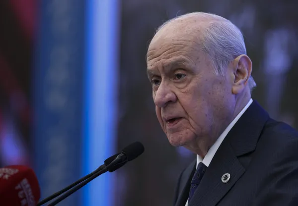 mhp-lideri-devlet-bahceliden-zillet-koalisyonuna-tepki-karin-agrilari-savunma-sanayindeki-basarilar-1681287319676.jpg MHP Lideri Devlet Bahçeli'den 'Zillet koalisyonuna' tepki: Karın ağrıları savunma sanayindeki başarılar - 1