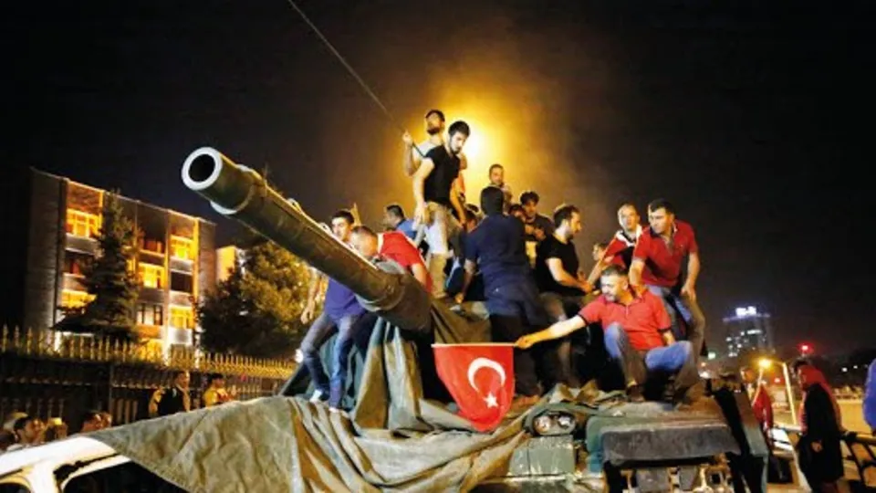 İşte 15 Temmuz'un simge fotoğrafları