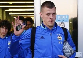 Fenerbahçe'nin uçağı rota değiştirdi!