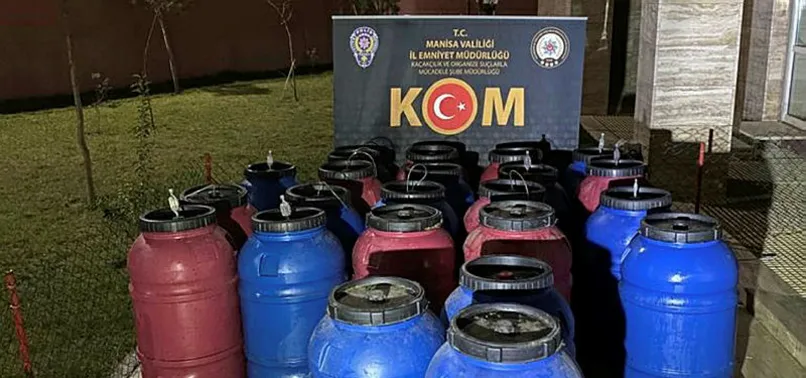 Manisa'da 3,5 ton sahte içki ele geçirildi