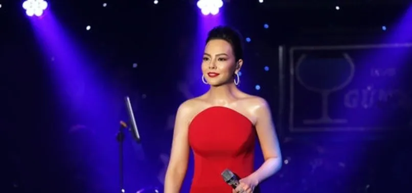 Ebru Gundes Ten Estetik Aciklamasi A Haber Son Dakika Magazin Haberleri