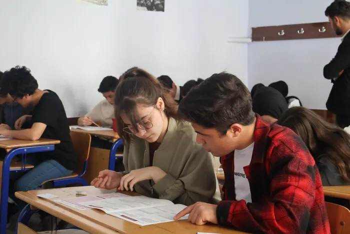 1715341211971.jpeg Türkiye Entelektüel Oyunları Liseler Arası Bilgi Yarışması'nda finale kalan öğrenciler belli oldu - 6