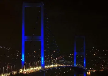 Mavi ışıklar 'otizm' için yakıldı