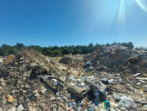 1667913374156.jpg İzmir Çevre Durum Raporu kirliliği gözler önüne serdi! Atık bertarafında uygun alan kalmadı - 2