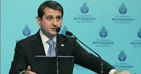 1668336855200.jpeg İBB Meclisi İyi Parti Grup Başkanvekili İbrahim Özkan'dan Anıtkabir’de Başkan Recep Tayyip Erdoğan’a sevgi gösterisinde bulunan vatandaşlara ağır hakaret - 1