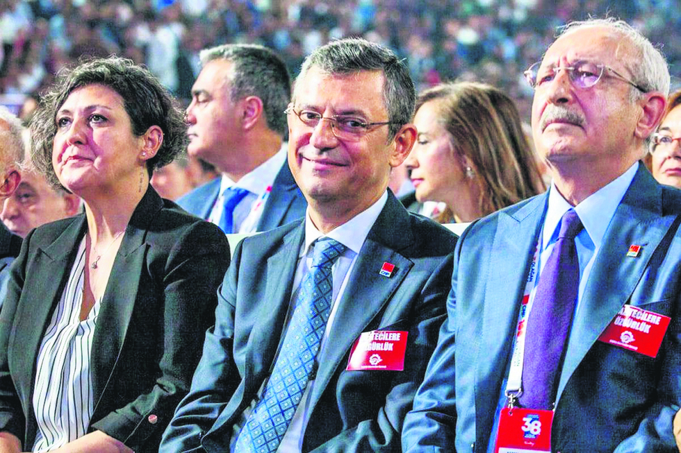 chp-mutlak-butlan-karari-sonrasi-parcalandi-eski-milletvekilinden-a-haberde-carpici-yorum-giden-vekiller-geri-1785006412204.jpg CHP "Mutlak Butlan" kararı sonrası parçalandı! Eski milletvekilinden A Haber'de çarpıcı yorum: "Giden vekiller geri dönecek" - 5
