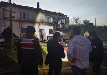 Bilecik'te ev yangını kontrol altına alındı