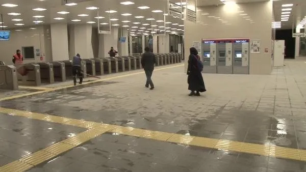 Gebze-Halkalı Banliyö Tren Hattı'nda bu sabah ilk seferler başladı