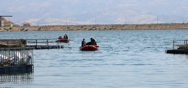 Serinlemek için gölete giren genç boğuldu