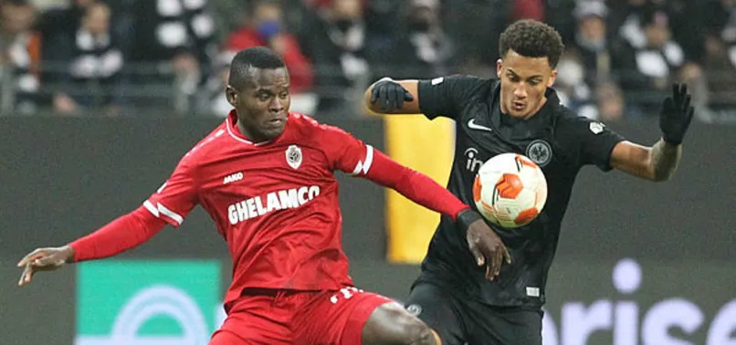 Mbwana Samatta kiralık olarak Genk'te