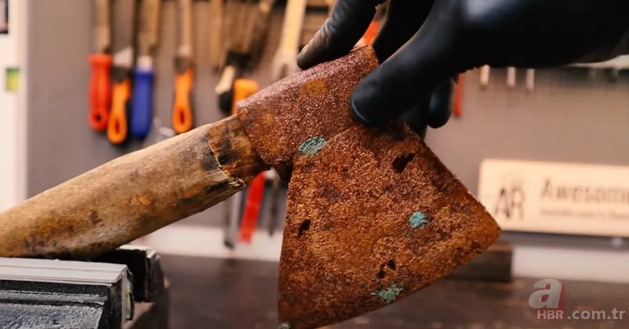 Viking hayranı fenomen paslı baltayı jilet gibi yaptı! Son hali görenleri hayran bıraktı 5