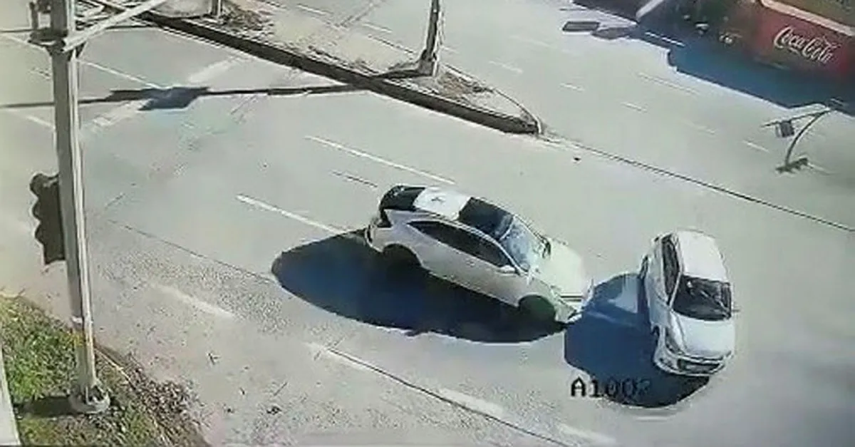 İstanbul Tuzla’da baba ve oğlunun öldüğü kaza güvenlik kamerasında