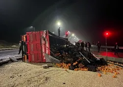 Adıyaman'da zincirleme kaza: 3 araç çarpıştı 4 kişi yaralandı
