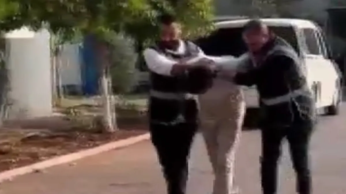 Adana'da bir garip olay: Olay yerinden kaçarken kendini vurdu