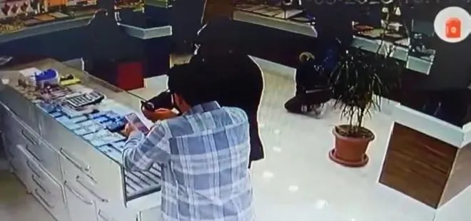 İstanbul’da akılalmaz soygun: 2 çocuk, bir kuyumcu, 4 milyonluk altın
