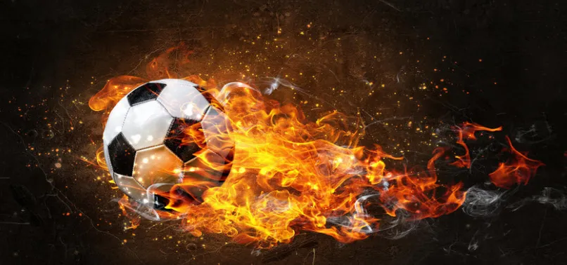 Merih Demiral paylaşılamıyor! Devler peşinde