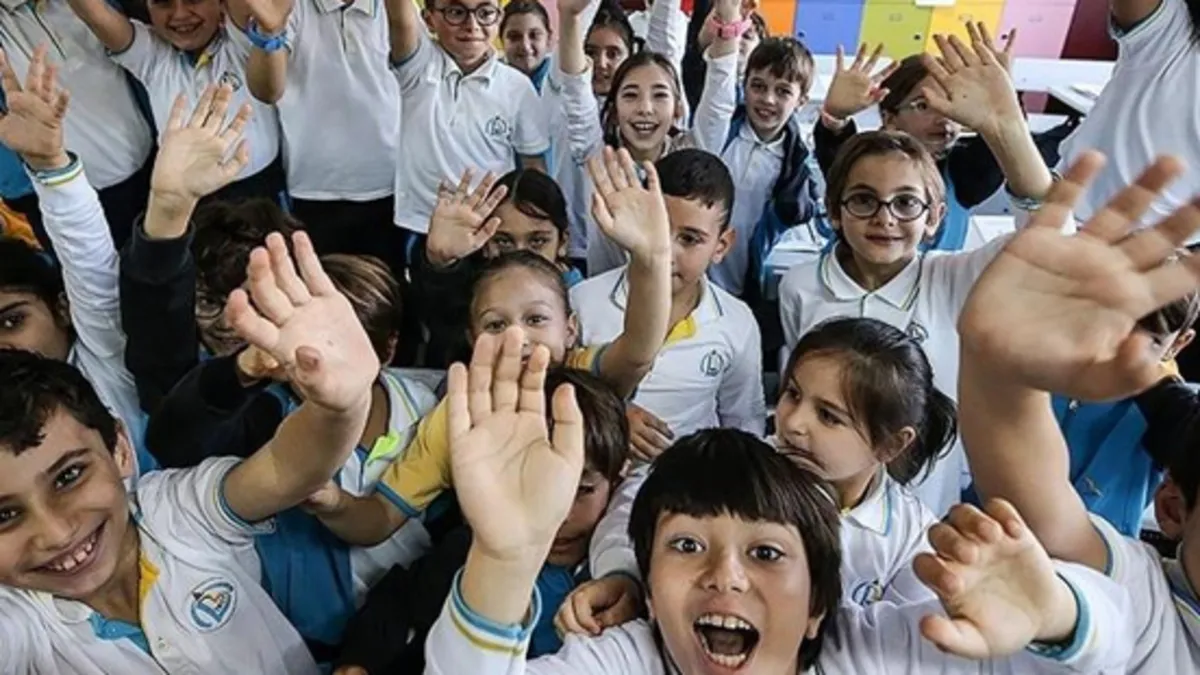 Milyonlarca öğrencinin heyecanla beklediği gün geldi! 9 günlük ara tatil başlıyor