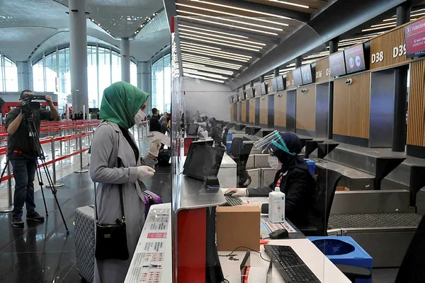 Normalleşme sonrası İstanbul Havalimanı’ndan ilk sefer! Ulaştırma Bakanı Adil Karaismailoğlu’ndan kritik açıklamalar