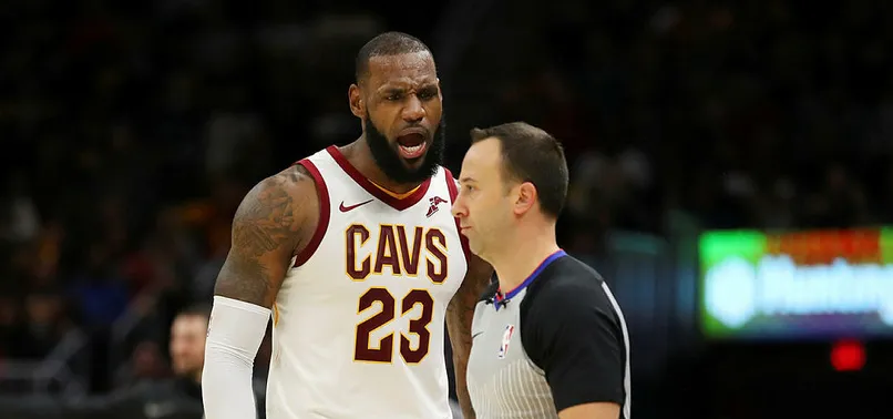 LeBron'un atılması Cavaliers'ı durduramadı