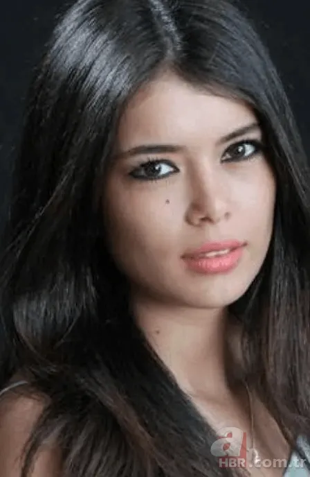 Gökçe Bahadır'ın Venedik pozları sosyal medyayı salladı! Güzelliğiyle hayran bıraktı 16